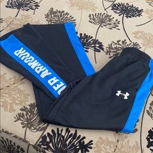Youth large under armour bootcut boys